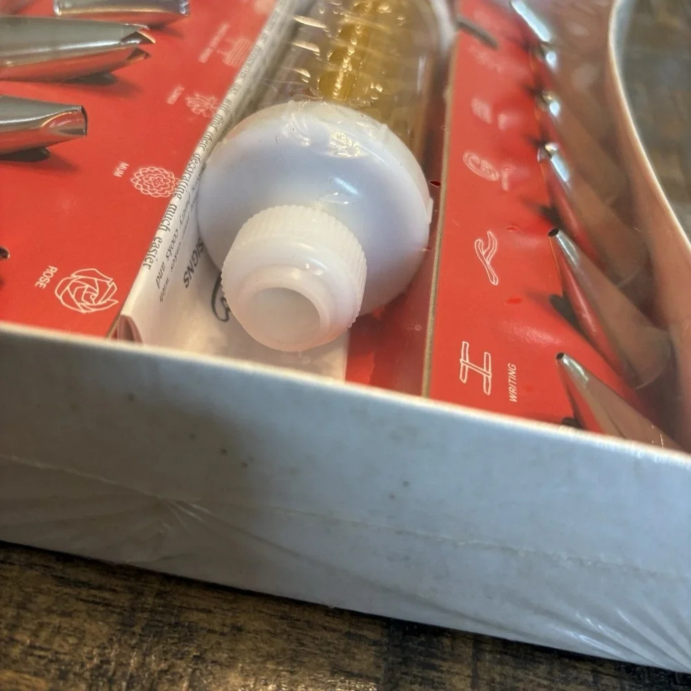 Vintage Cake and Food Decorating Set Ateco 12 Piece Set NEW NOS No. 556
